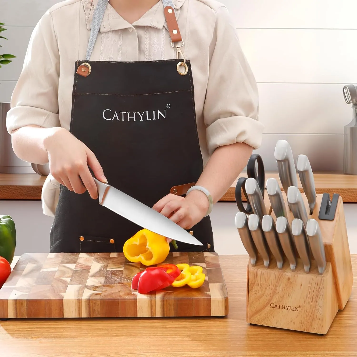 16-piece High-Carbon Stainless Steel Knife Set with Built-in Sharpener Knife Block Set,Kitchen Knife Set with Ergonomic Non-Slip Handle,Dishwasher Safe (16pcs,silver)