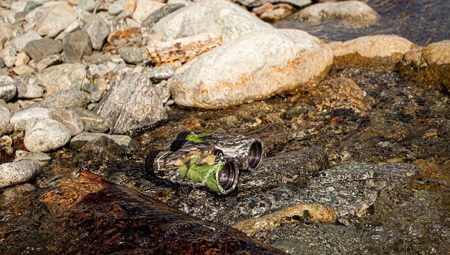 Barska Waterproof Blackhawk Compact Binoculars for Adults & Kids - High-Powered & Fogproof, Ideal for Bird Watching, Hiking, Hunting & Travelling