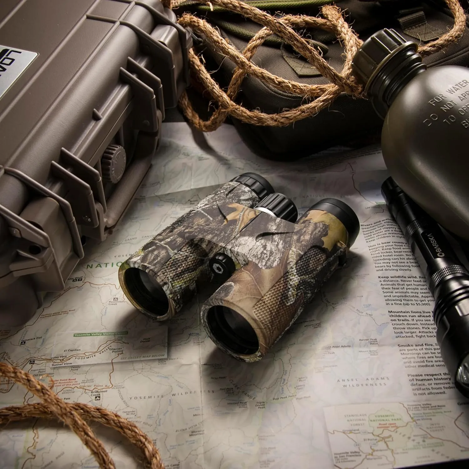 Barska Waterproof Blackhawk Compact Binoculars for Adults & Kids - High-Powered & Fogproof, Ideal for Bird Watching, Hiking, Hunting & Travelling