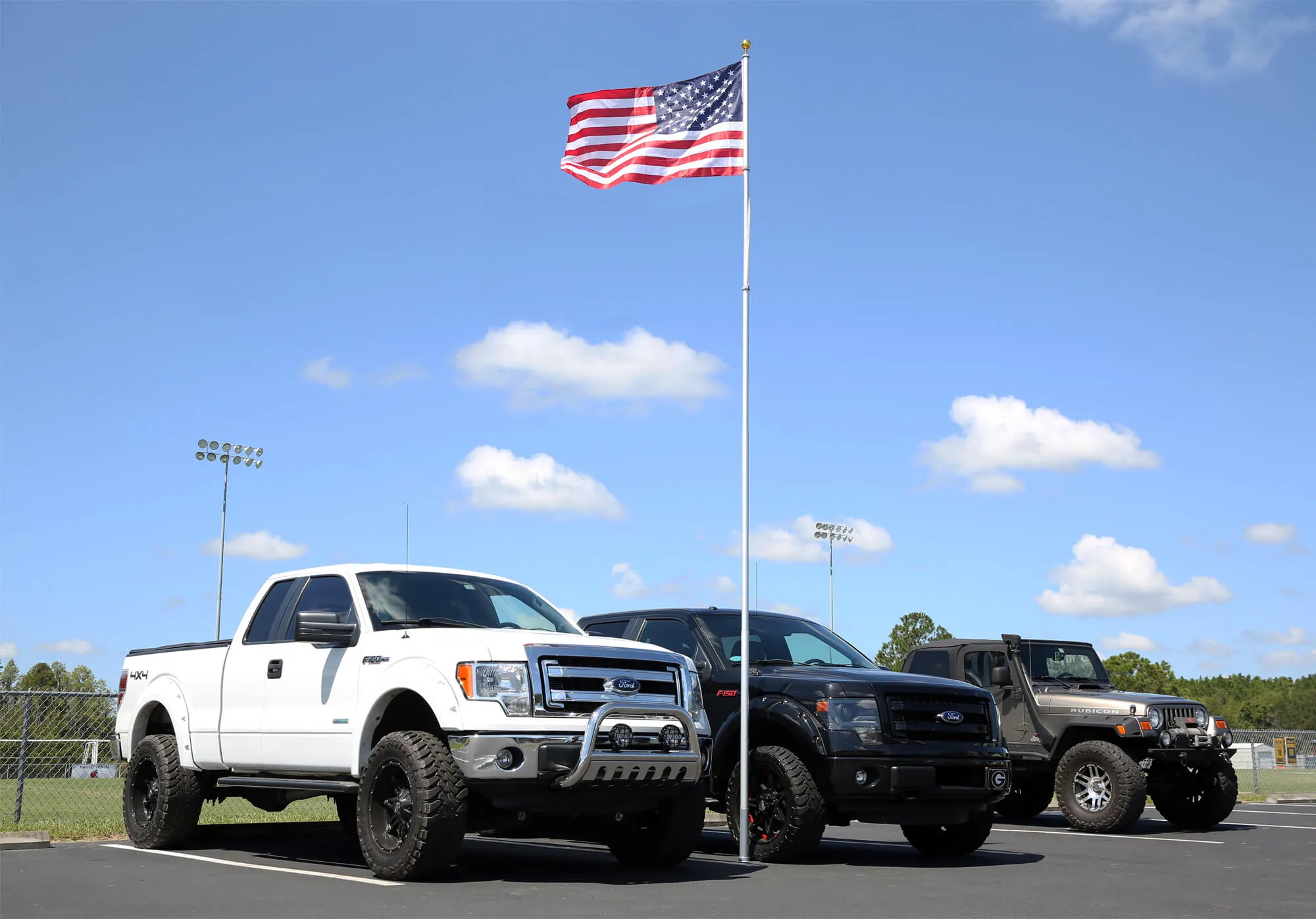 Green Bay Packers Ultimate Tailgate Flagpole Kit