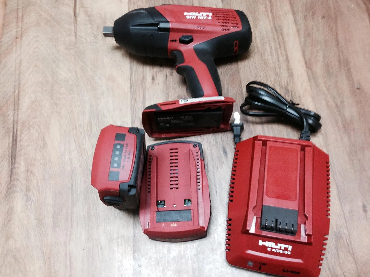 Hilti SIW 18T-A 1/2" CPC High Torque Impact Wrench - 3497769