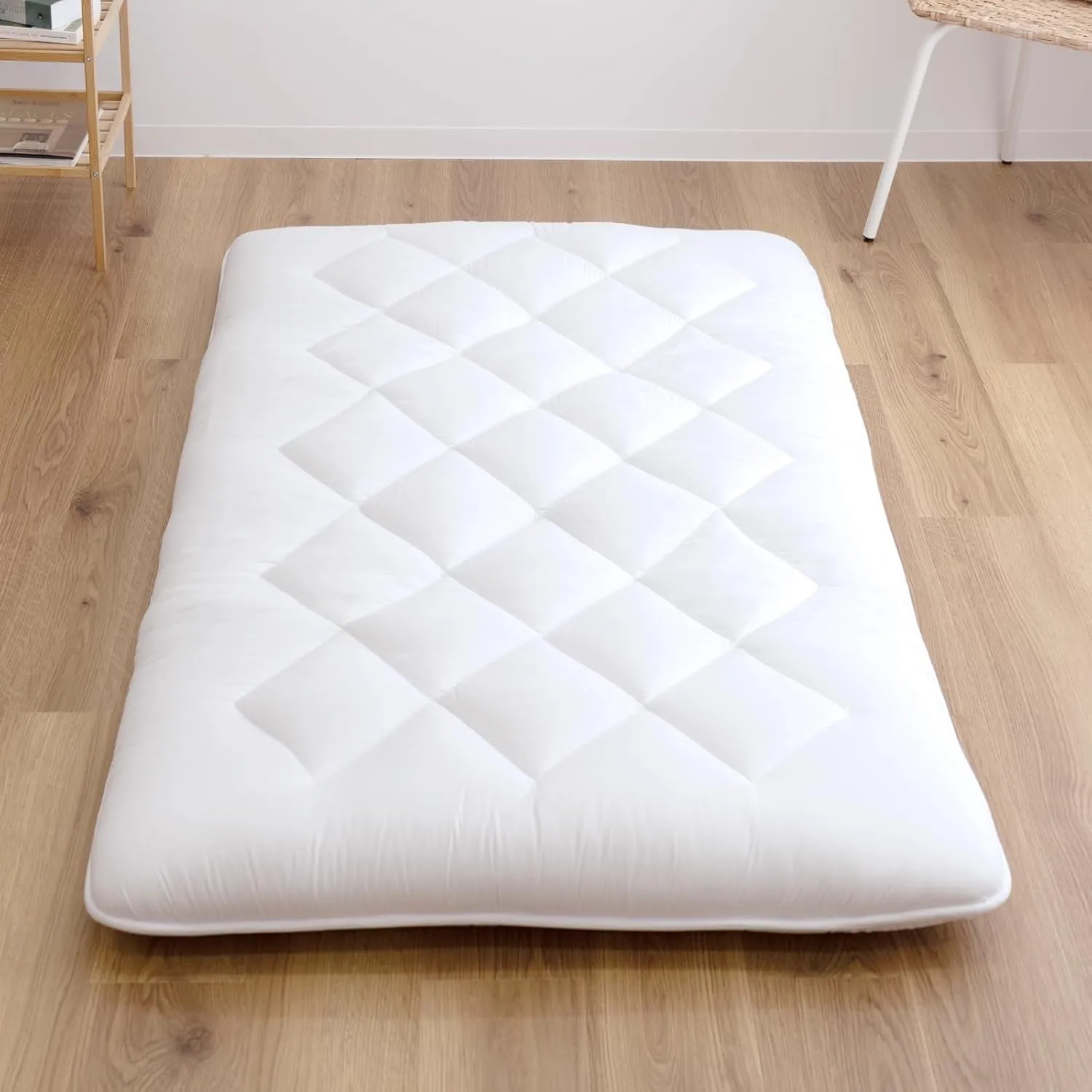 Japanese Futon Mattress, 100% Polyester, Foldable & Portable Floor Lounger Bed, Roll Up Sleeping Pad, Shikibuton (Twin, Extremely Thick)