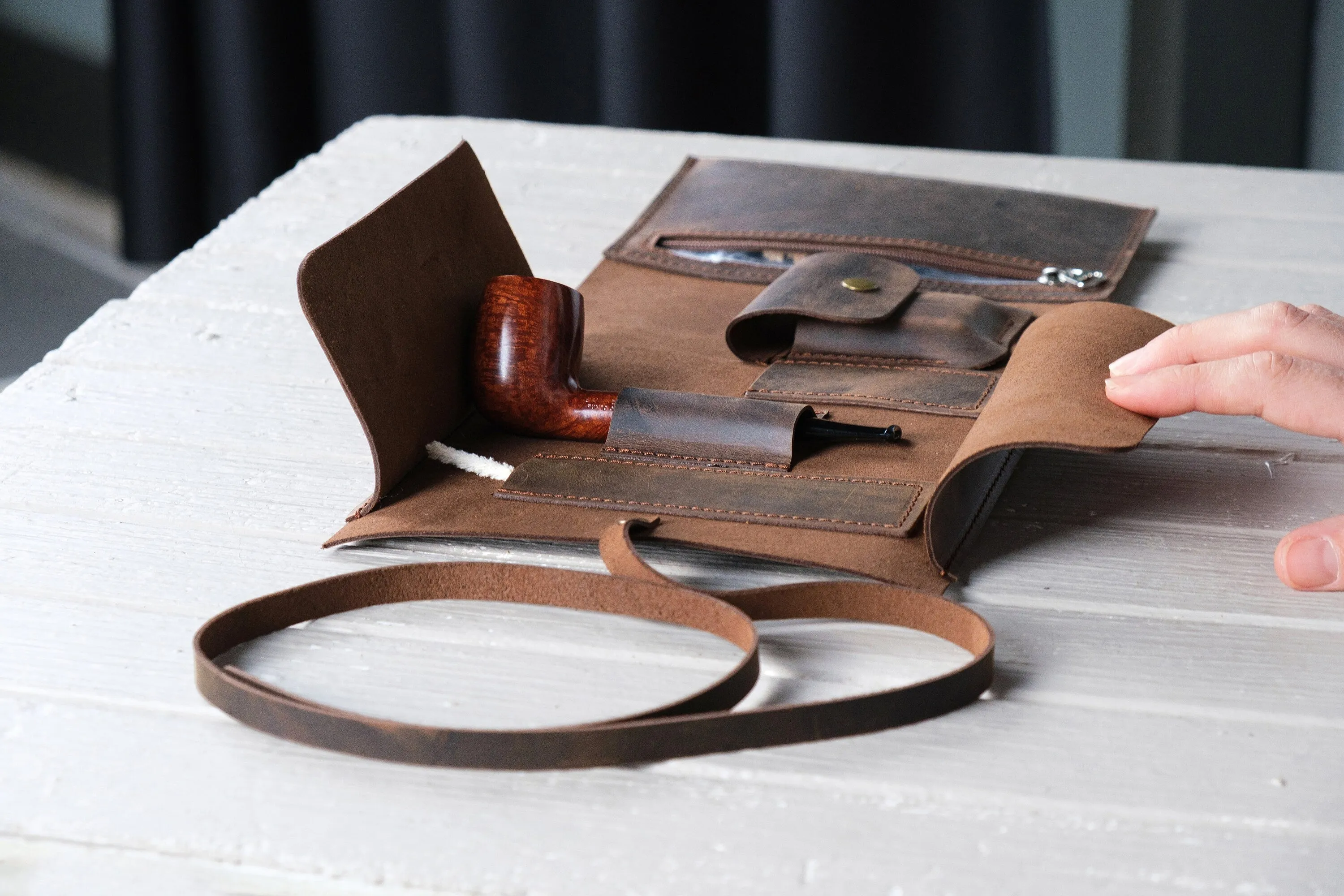 Leather 1-Pipe Roll with Zipper, Handmade Pipe Pouch for 1-Pipe, Leather Pipe Rollup Bag