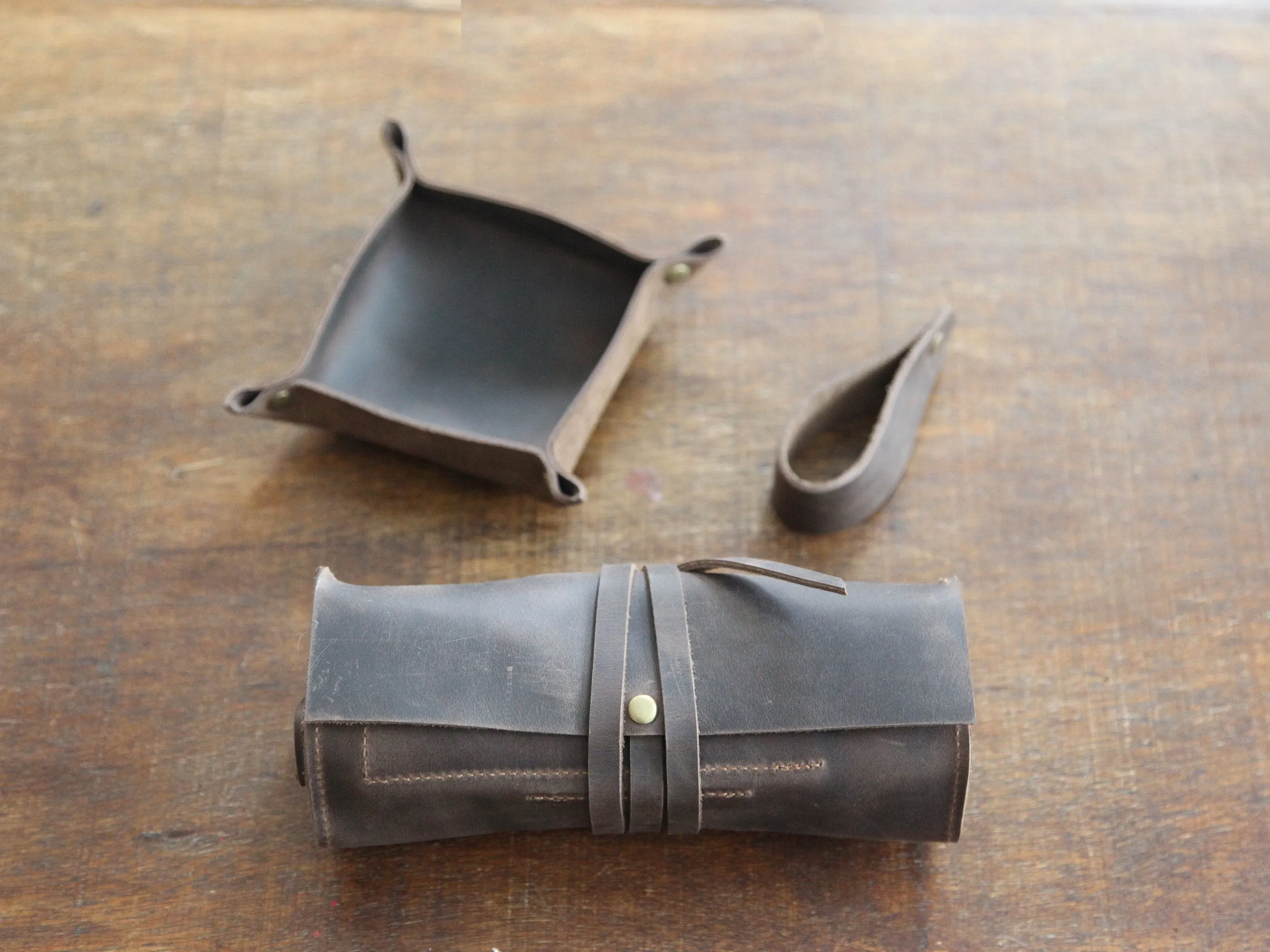Leather Pipe Pouch for 1-Pipe, Handmade 1-Pipe Rollup Bag, Single-Pipe Rollup Pouch, Chestnut