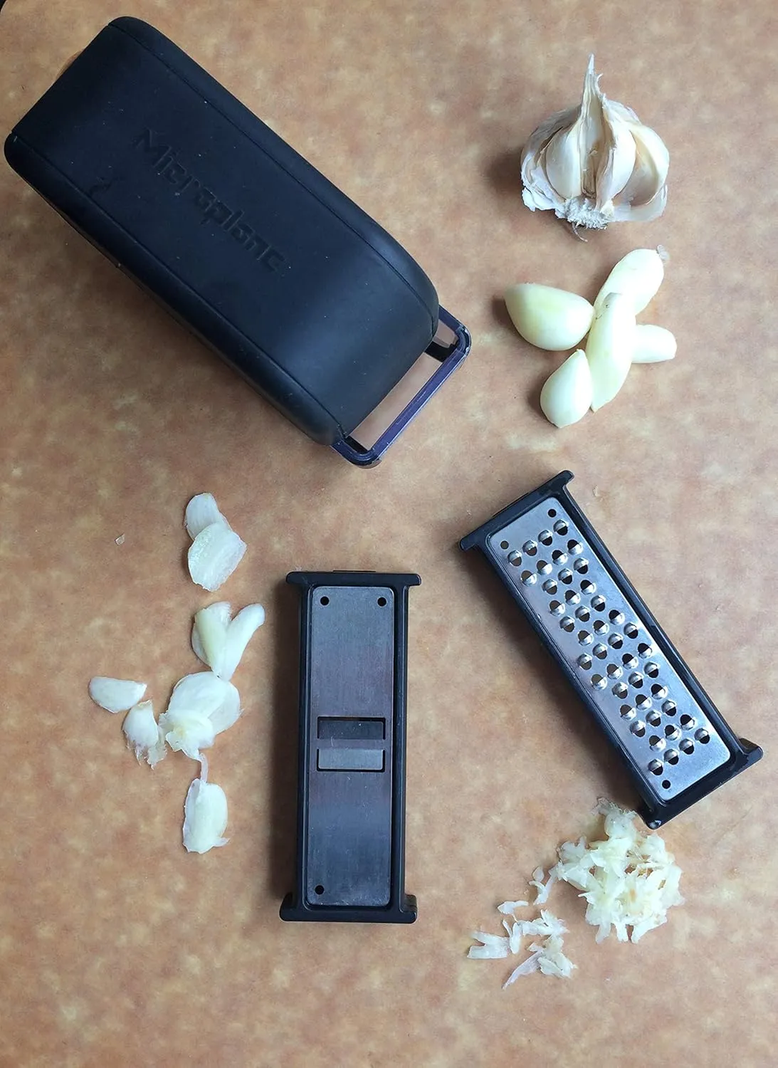 Microplane Garlic Mincer and Slicer Set (Black)