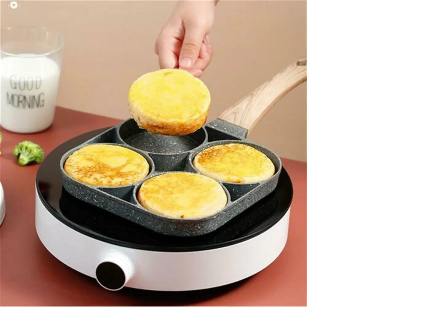 Multi-Egg Frying Pan 4 Section Non-stick Frying Pan Breakfast Skillet Cookware