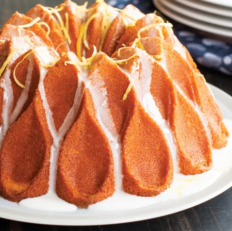 Nordic Ware :: Crown Bundt Pan