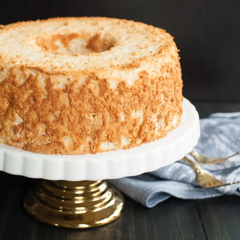 Platinum Pound Cake Pan 18 Cup