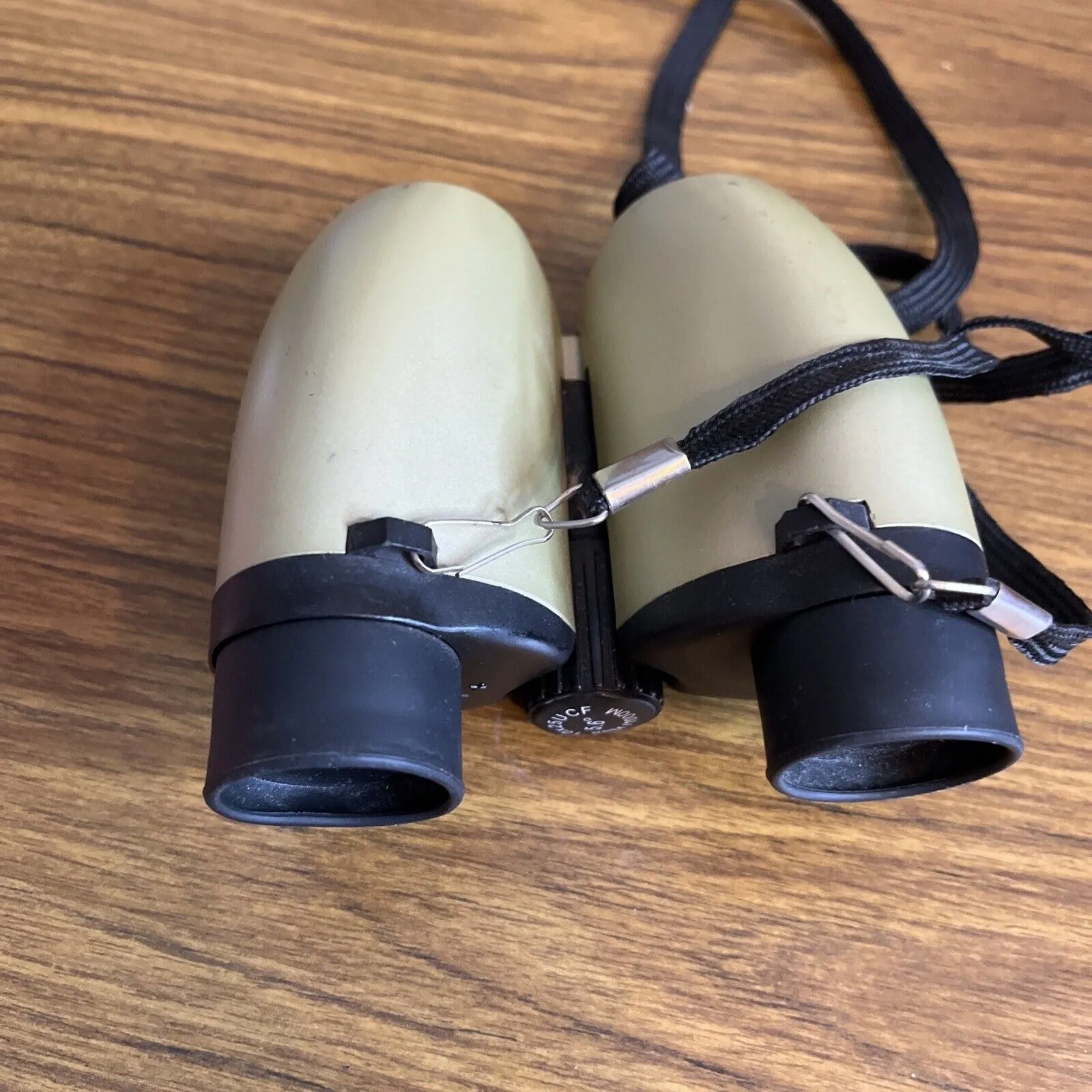 Portable Binoculars 10x25 UCF 96M / 1000M