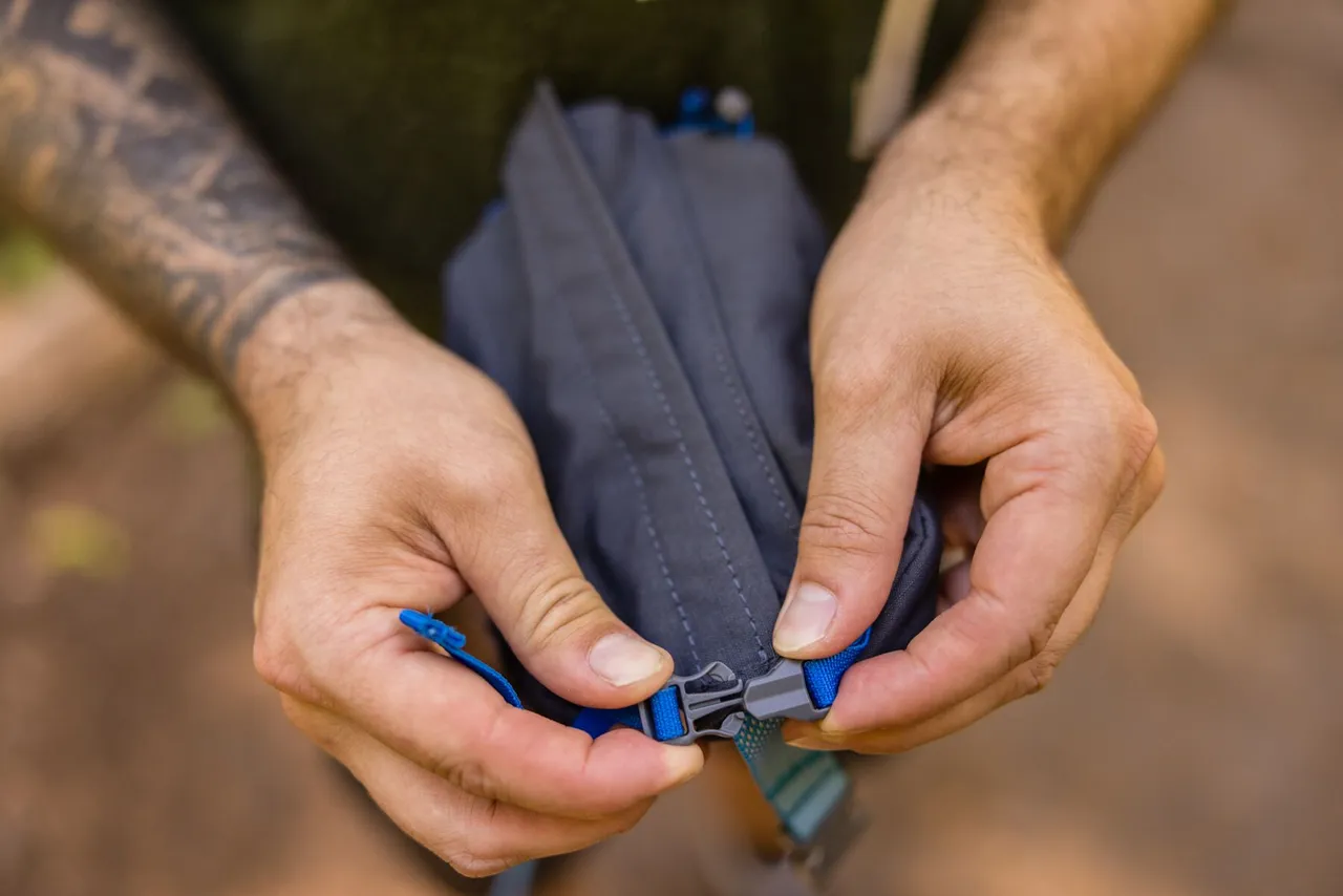 Ruffwear Pickup Bag Dispenser, Stash Bag Plus