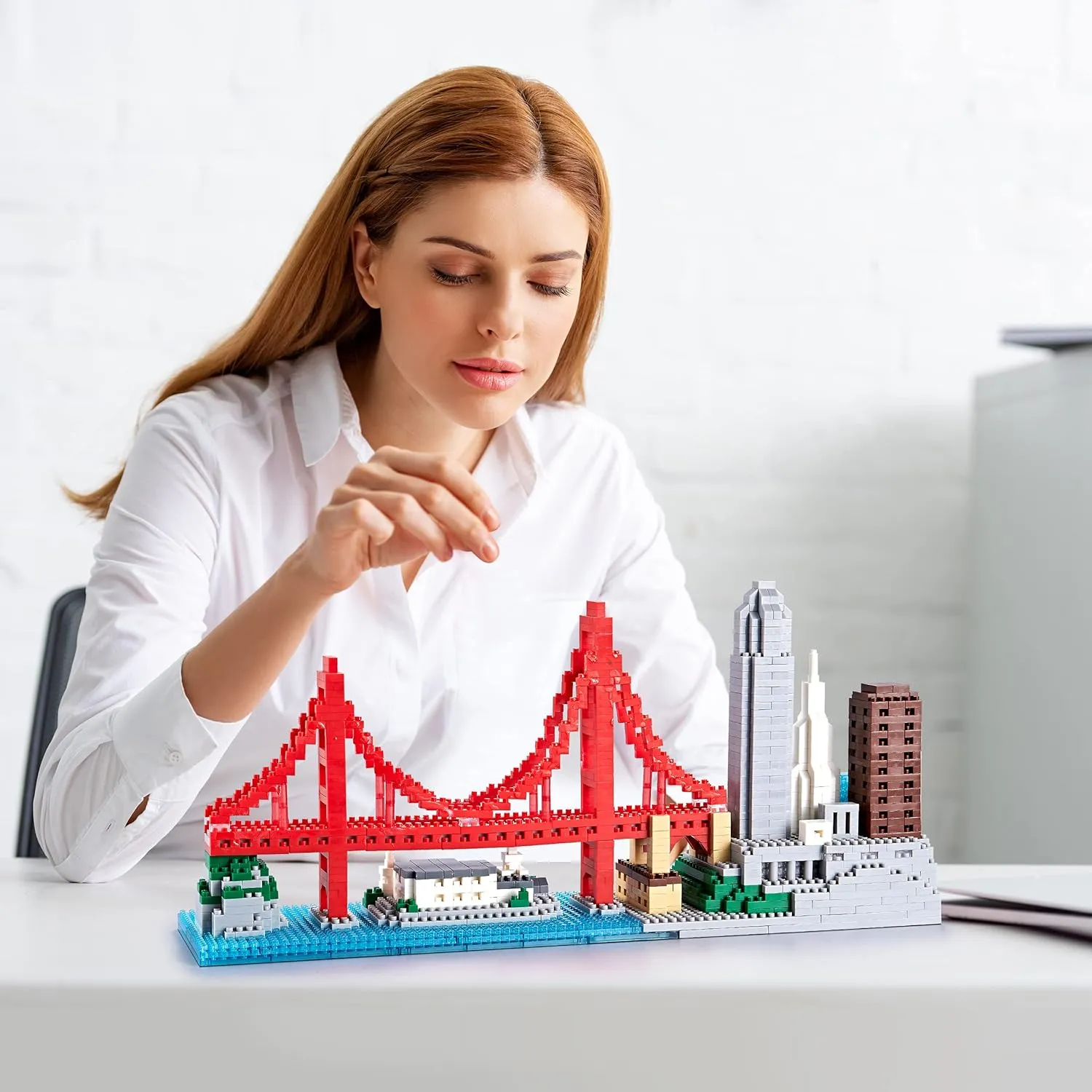 San Francisco Skylines Building Set Model Kit - Engaging Architecture Gift for Kids & Adults, Micro Mini Blocks, 1610pcs  | Aesthetically Pleasing, Fun & Compact