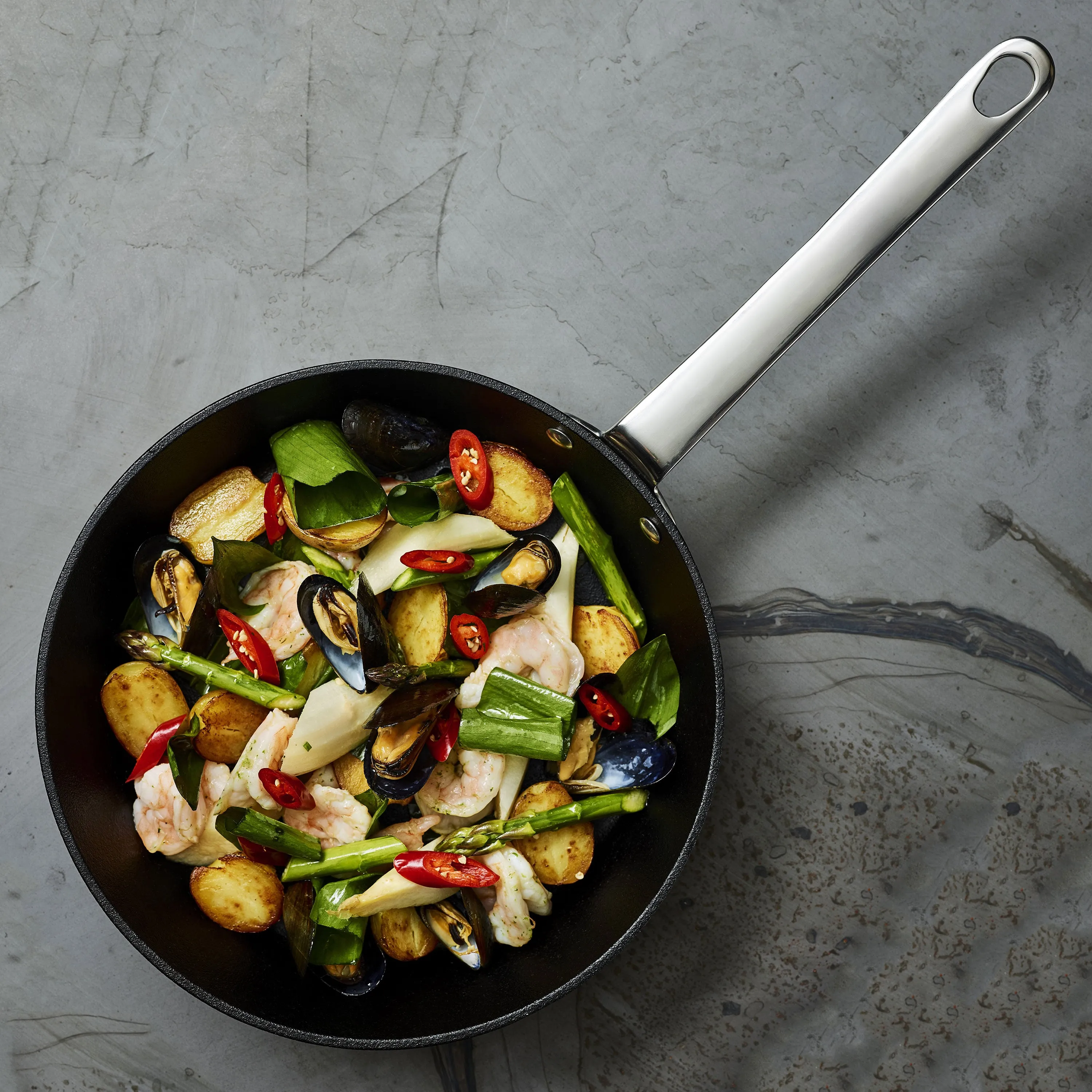 Scanpan Maitre D' 9.5" Nonstick Stainless Steel Fry Pan