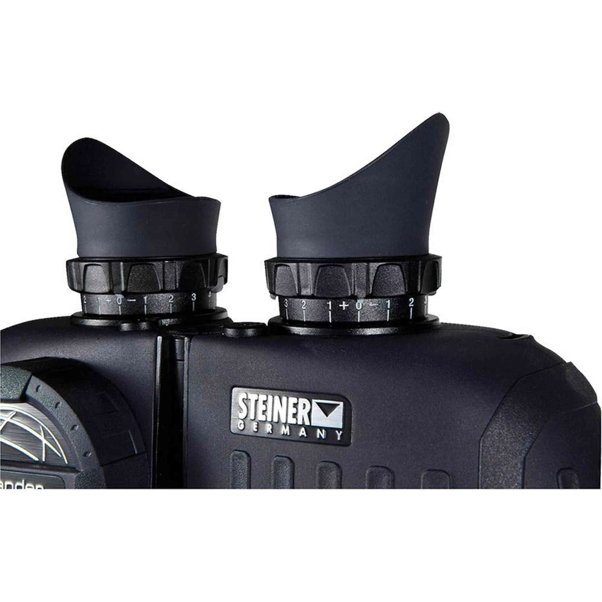 Steiner 7x50 Commander Binoculars With Padded Backpack AND Cleaning Kit