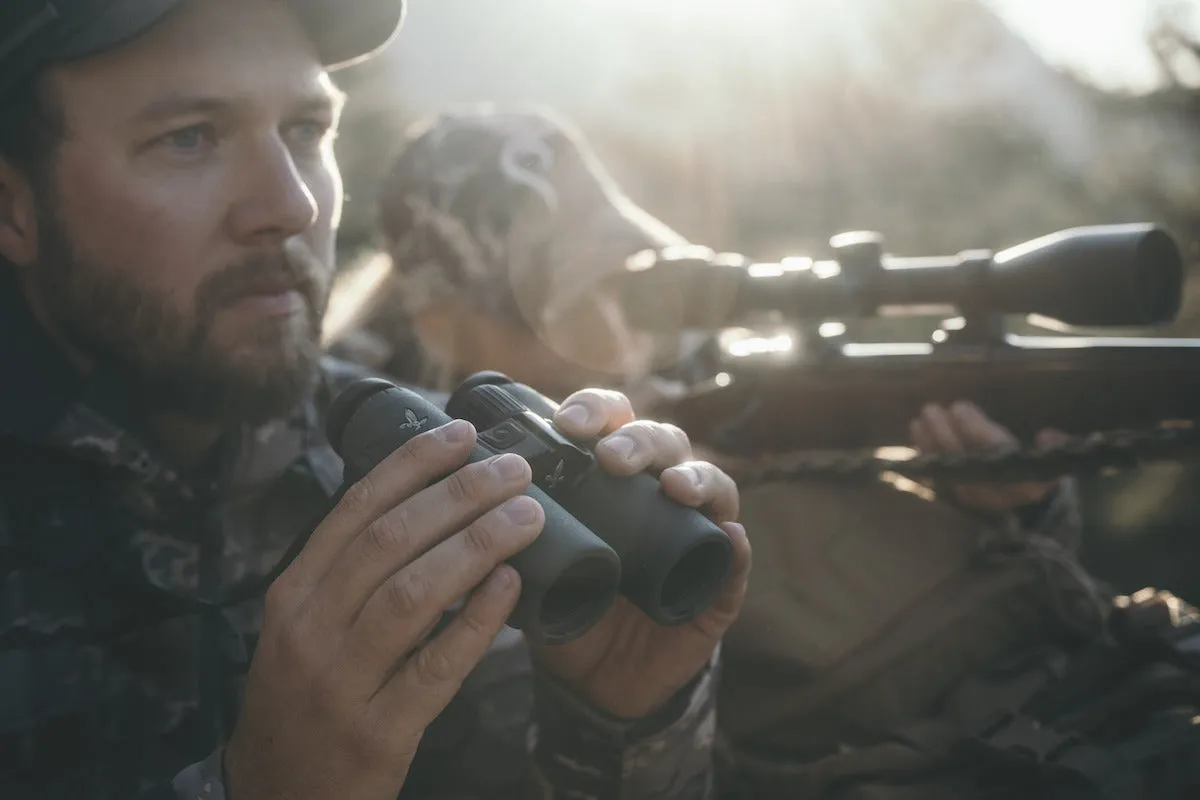 Swarovski EL TA 10x32 Rangefinder Binoculars