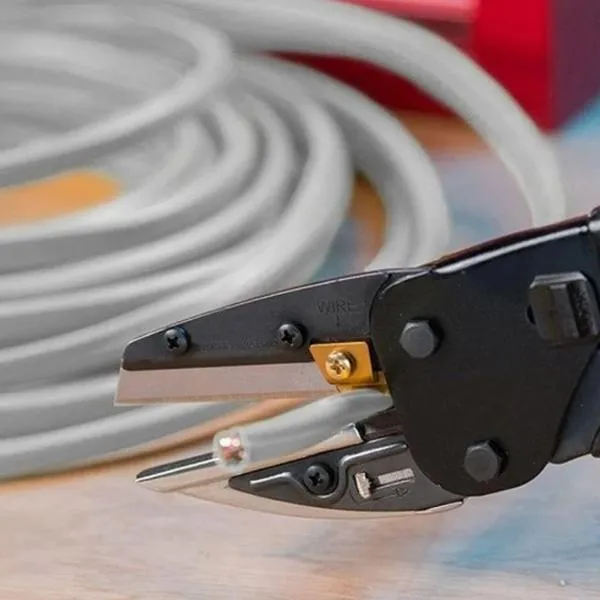 Tool In Touch-sensitive Wire Pruning Cutting Pliers, Multi-Function Sturdy with Cutter 3-in-1 Built Shears,