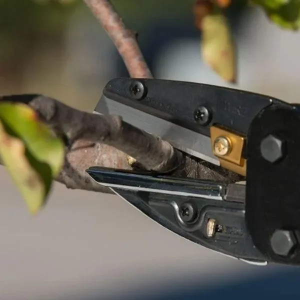 Tool In Touch-sensitive Wire Pruning Cutting Pliers, Multi-Function Sturdy with Cutter 3-in-1 Built Shears,
