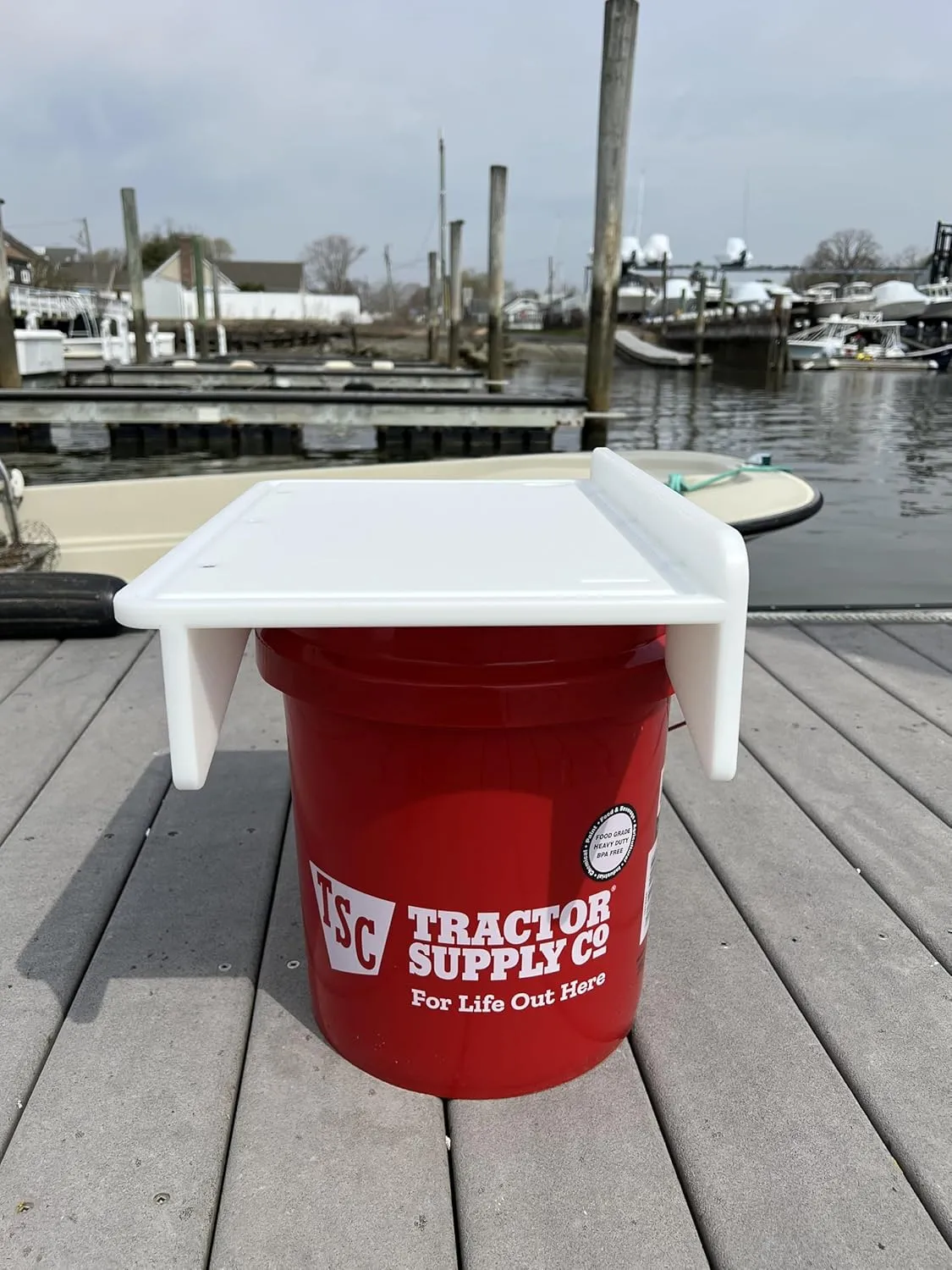 TRAPSKI Made in the USA | Common or Premium Bucket Raised Fillet Cutting Board Table | 1/2 inch Thick HDPE UV Protected | Non-Skid or Mark Rubber Feet (White, 18" Wx13 Dx5 H)